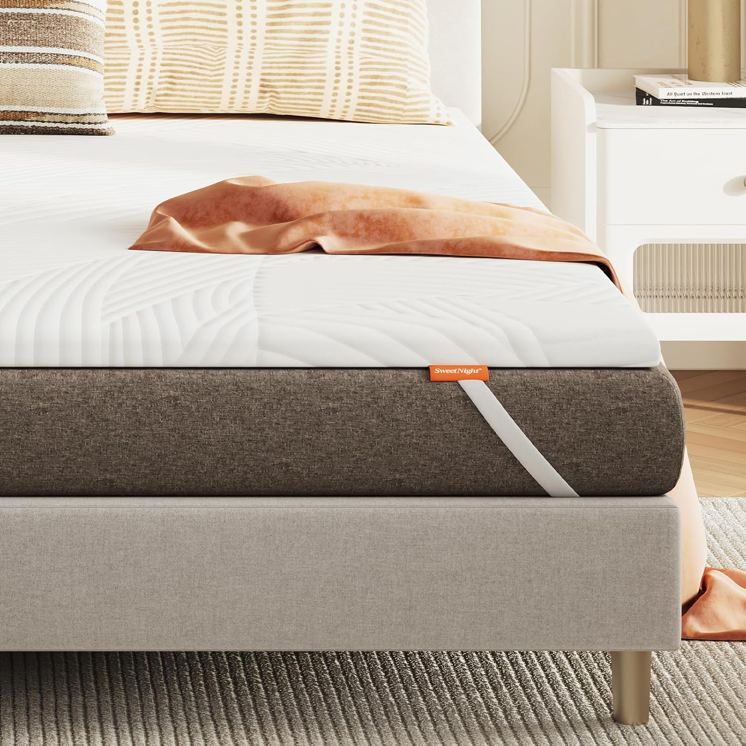 Sweetnight Topper Materasso in Gel 160 x 190 x 5 cm, con Rivestimento Sfoderabile e Lavabile, Coprimaterasso in Memory foam 160 x 190 x 5 cm, con Cinghie Elastiche, Bianco